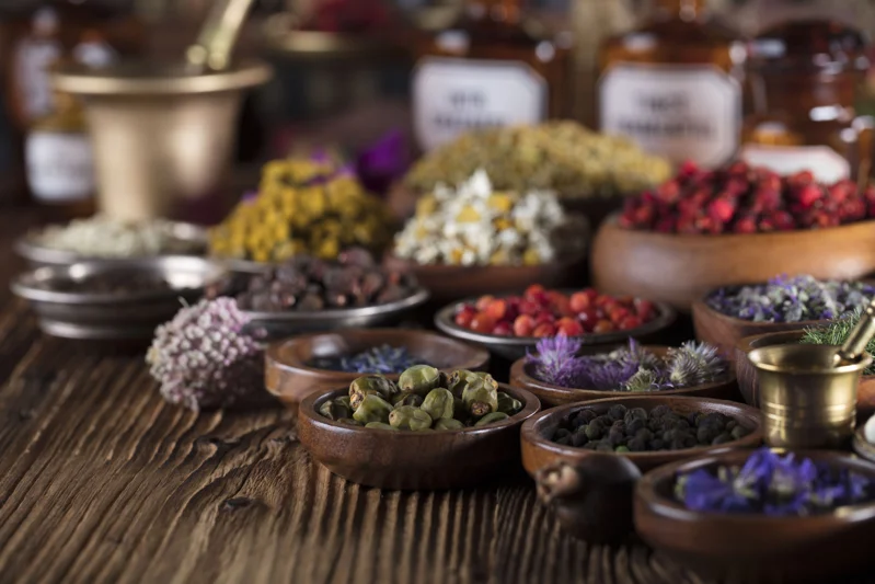 5 Benefits of Herbal Medicine
